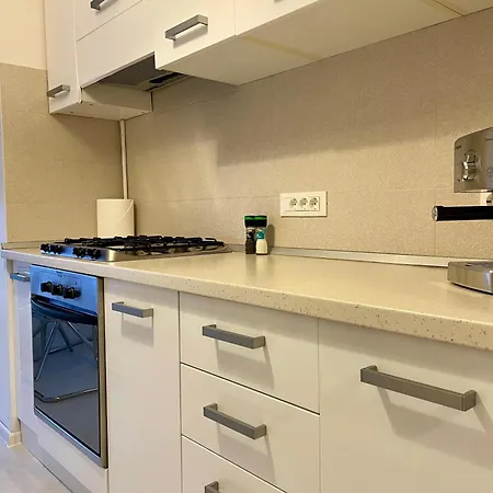 No 62 Ilioara * Bükreş